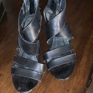 3 inch heels some wear but still in good shape
